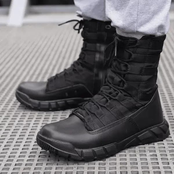 Botas Tácticas Avengers