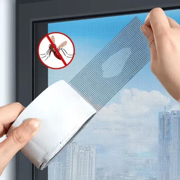 Cinta reparadora de mallas para ventanas con adhesivo autoadhesivo