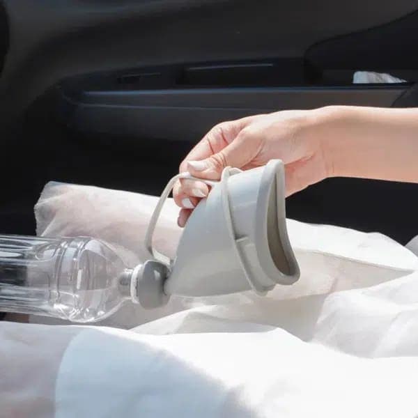 Orinal portátil para adultos para uso en vehículos y exteriores con embudo